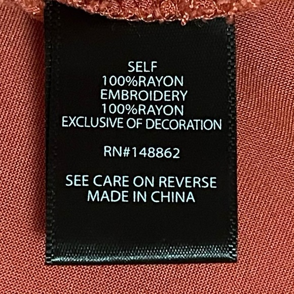 Torrid Eyelet Pintuck Detail Top Plus SZ 5X Burnt Orange Feminine Boho Festival - Picture 13 of 16